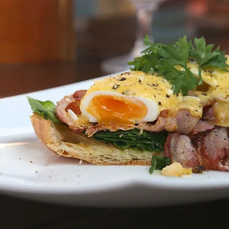 Couette-café The By The House Marbellac