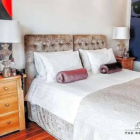 The By The House 4*