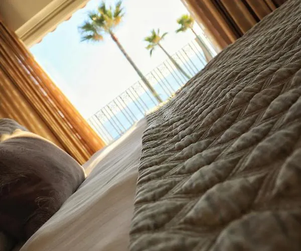 The By The House Bed & Breakfast